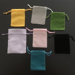 Small Velvet Gift Bags with Drawstring, Velvet Cloth Jewelry Pouches